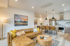 Aerie Modern 4 Unit Buyout 4 Units w Hot Tub Mountain Views Near Downtown
